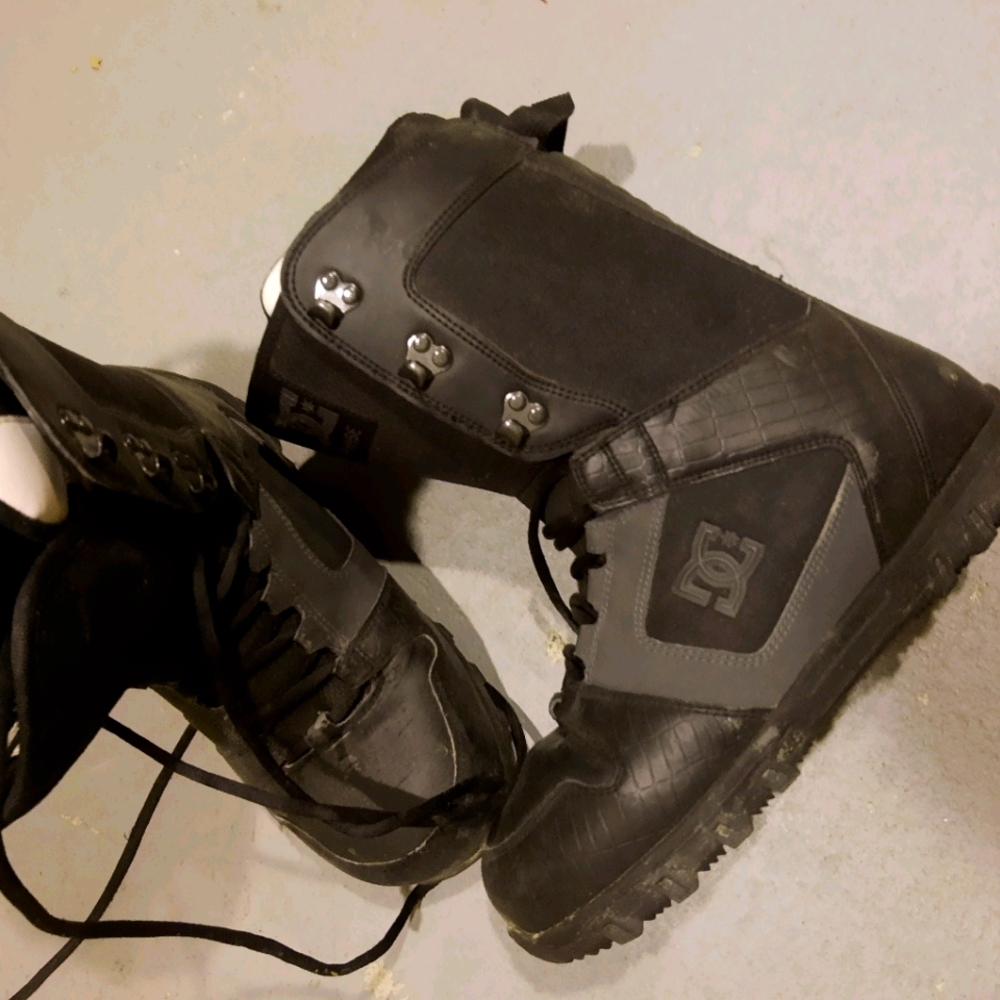 DC Phase Snowboard Boots 2010 black size 10
